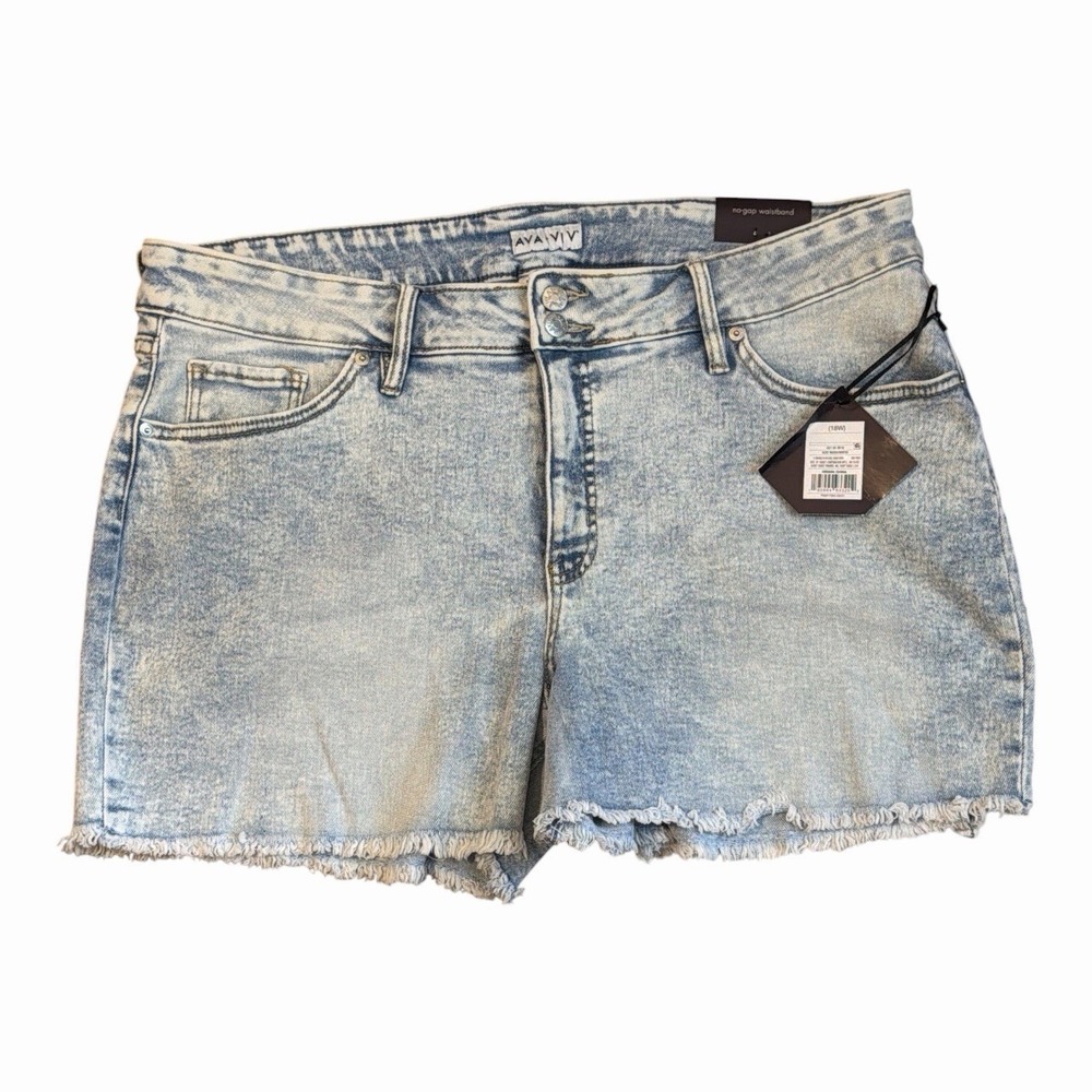 Ava & Viv NWT Plus 18W Acid Wash Frayed Hem Denim Shorts No Gap Waist